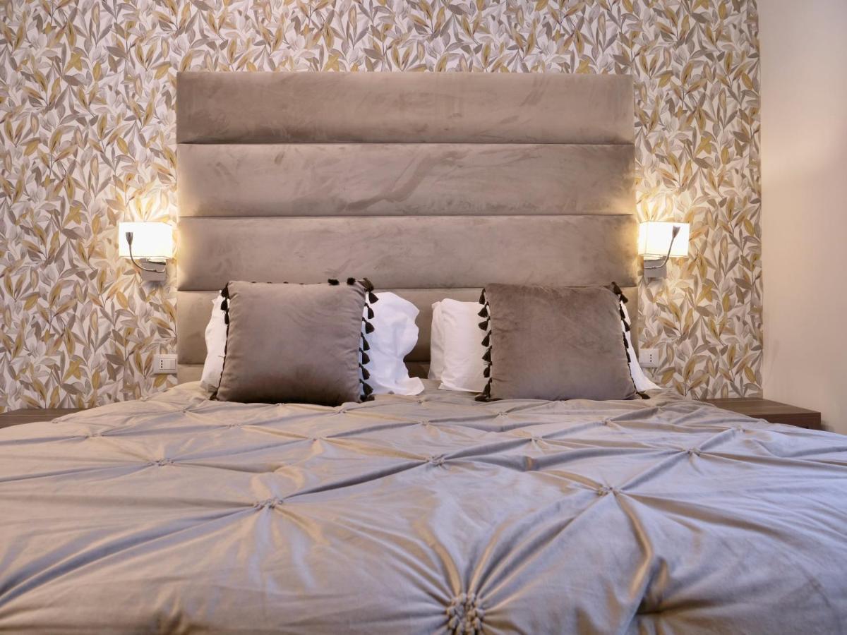 Helmirage Trevi Suite Рим Екстер'єр фото
