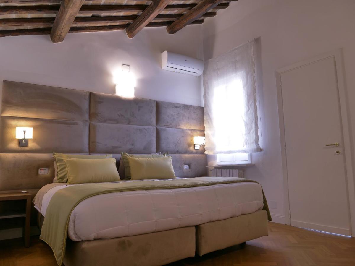 Helmirage Trevi Suite Рим Екстер'єр фото